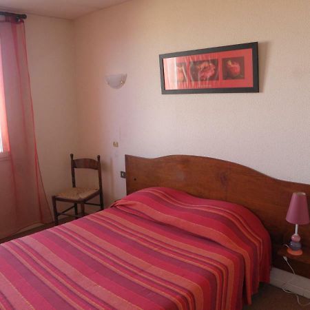 Le Barry Hotell Villefranche-dʼAlbigeois Eksteriør bilde